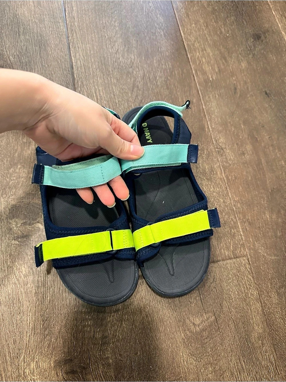 Old Navy Water Sandals for Boys in Blue & Green